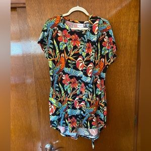 Lularoe Mitzi top
